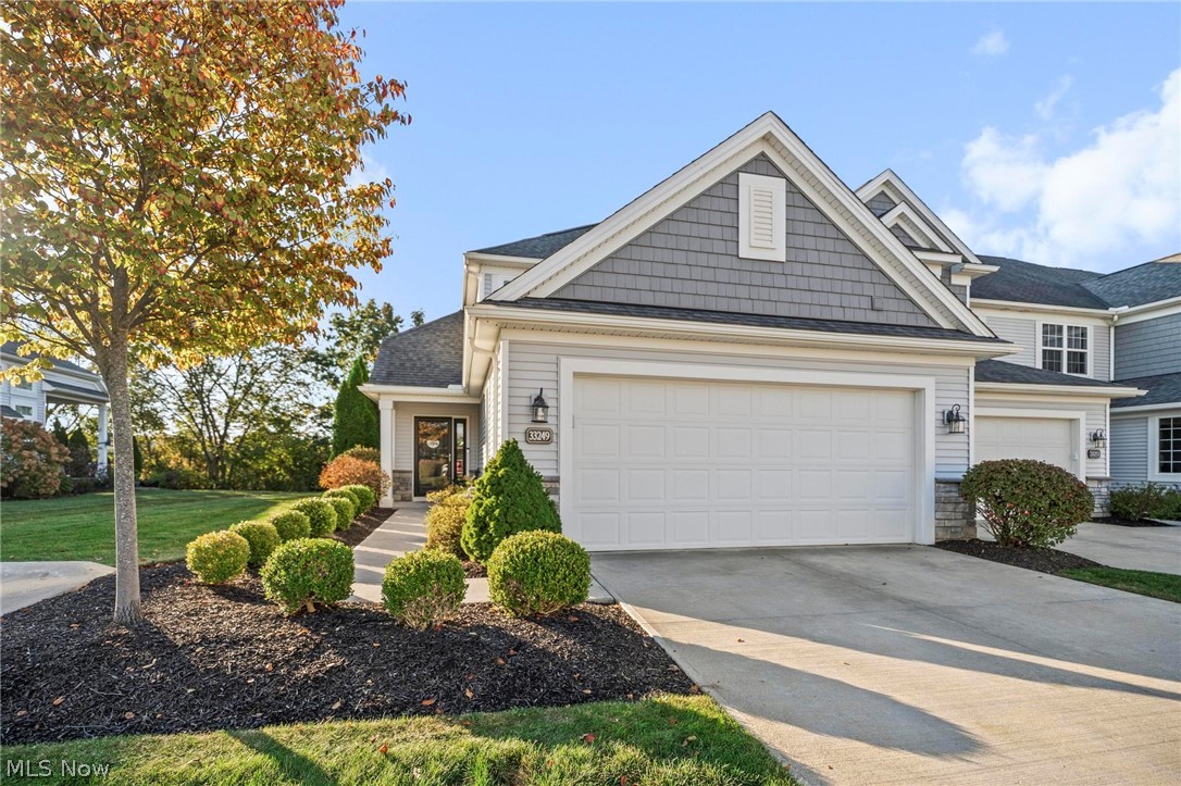 33249 Belladon Court Property Photo 1