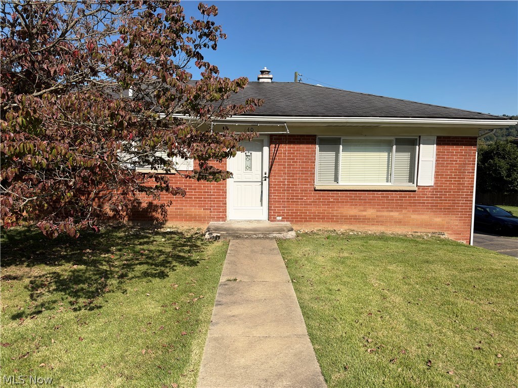 640 Tulip Lane Property Photo 1