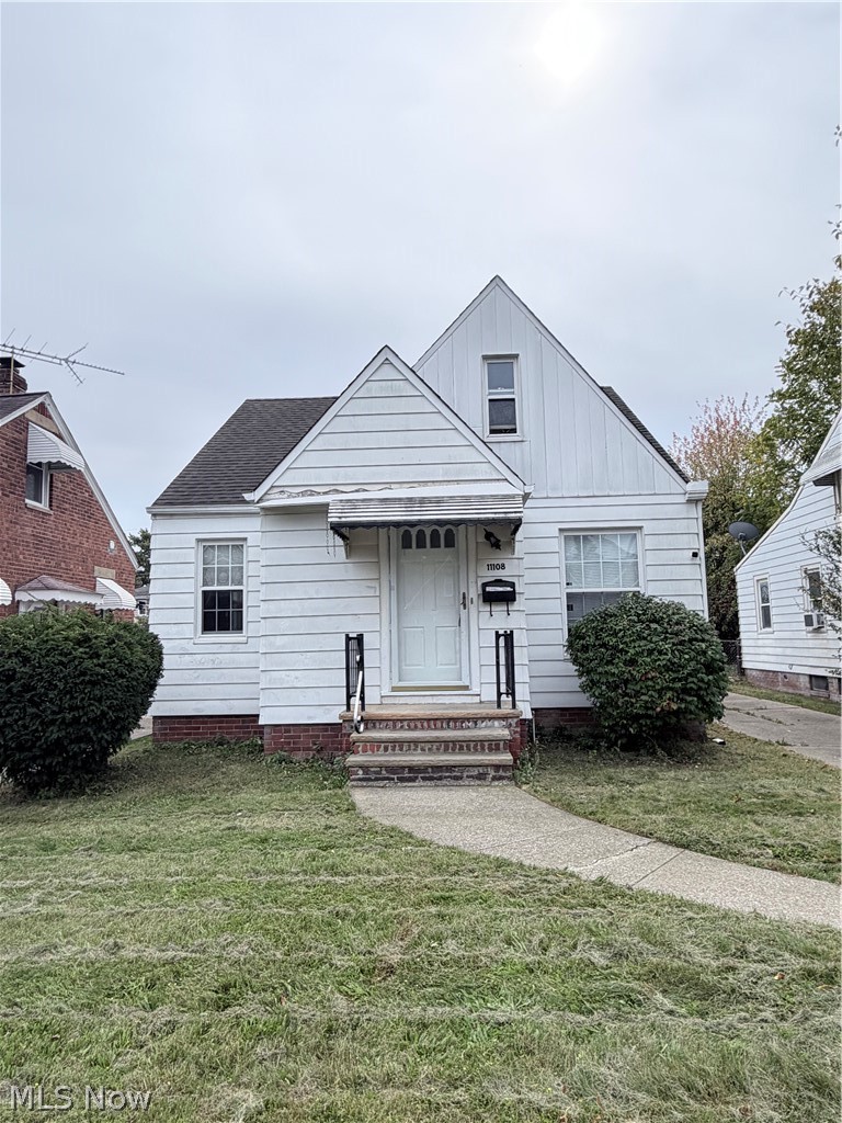 11108 Plymouth Avenue Property Photo 1