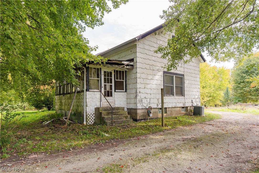 4280 Sandy Lake Road Property Photo 1