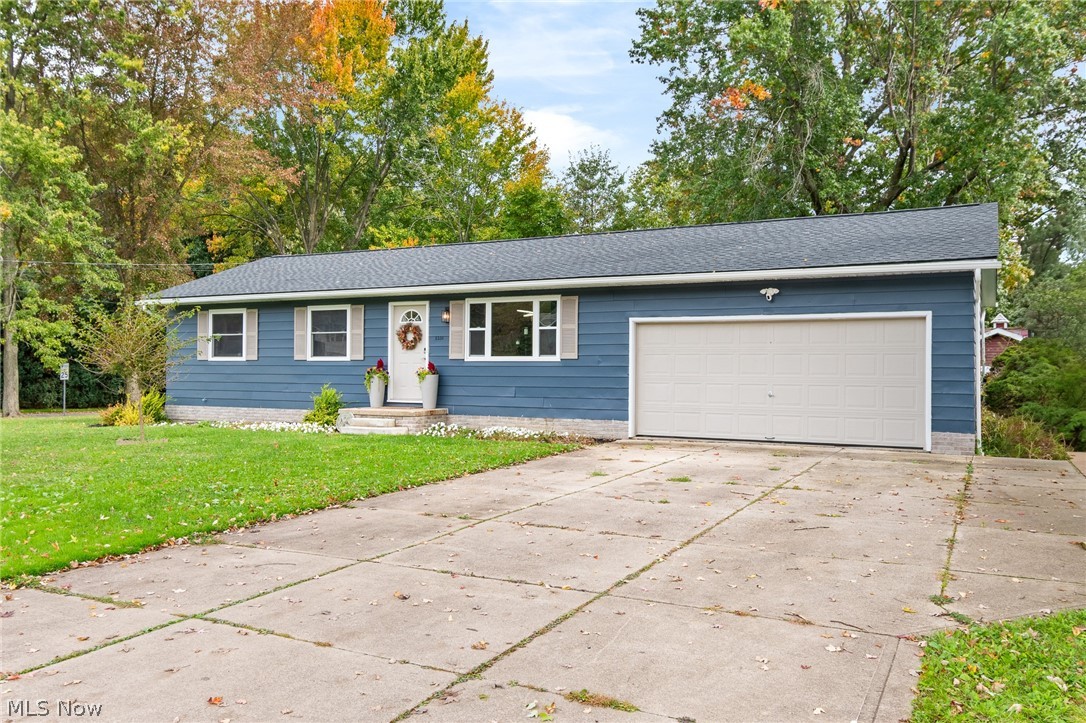 5201 Fawn Drive Property Photo 1