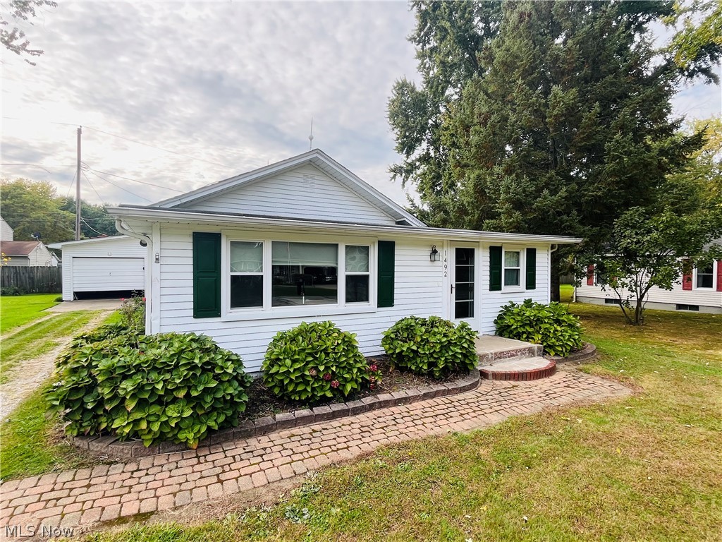 1492 Park Avenue Property Photo 1