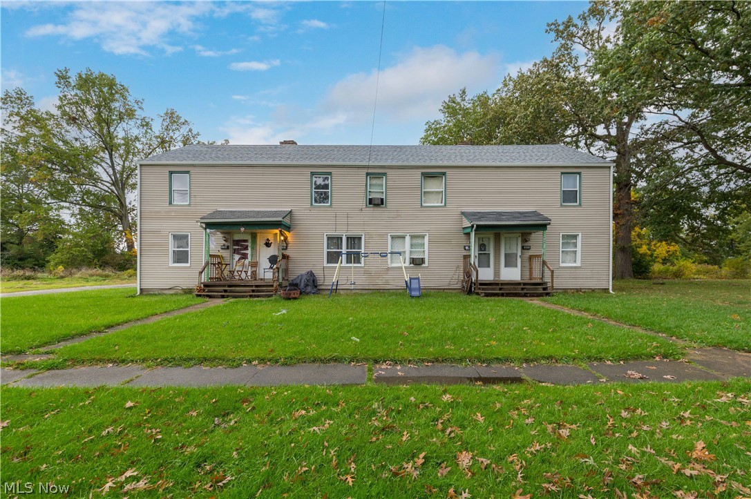 848-854 N Central Drive Property Photo 1