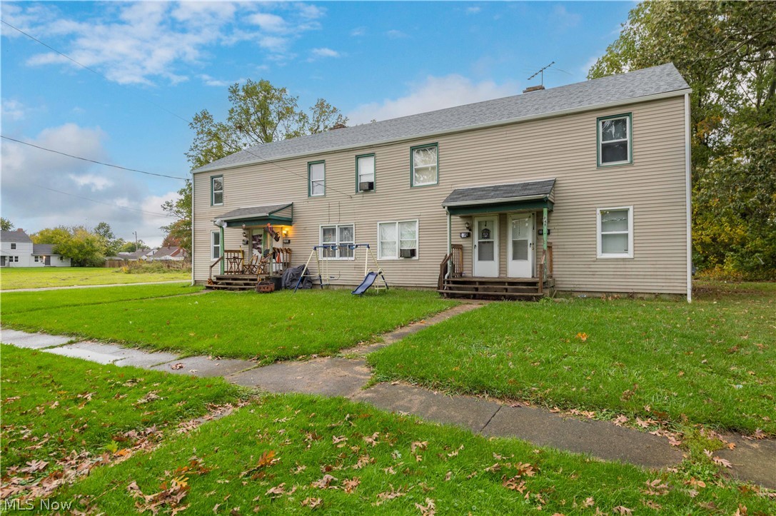 848-854 N Central Drive Property Photo 3