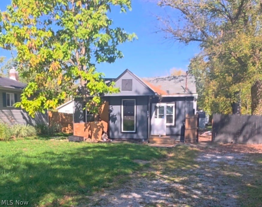 899 Flanders Avenue Property Photo 1