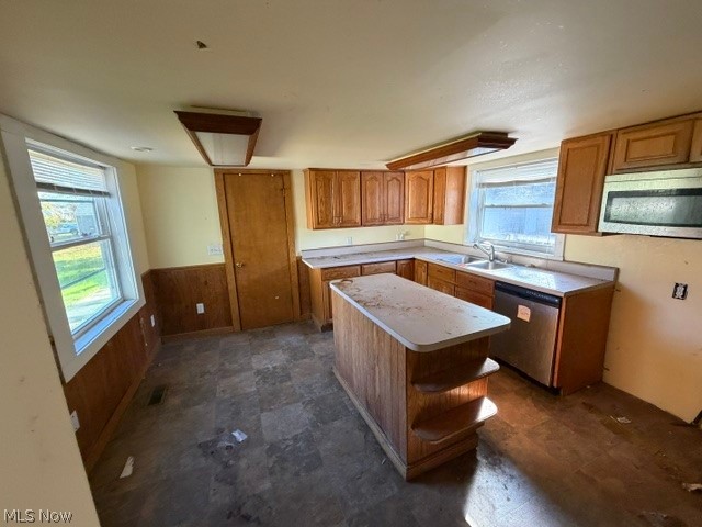 9510 E Center Street Property Photo 10
