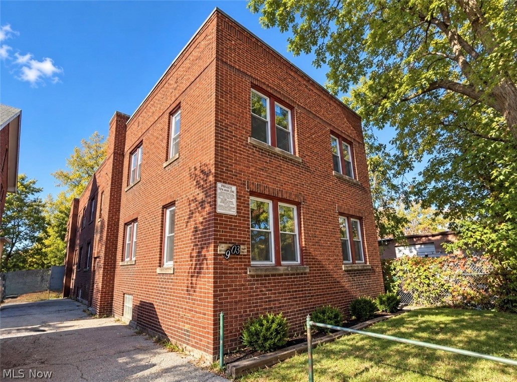 16039 Saint Clair Avenue Property Photo 1