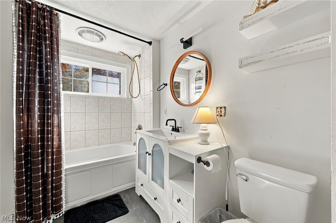 13790 Spring Street Property Photo 24