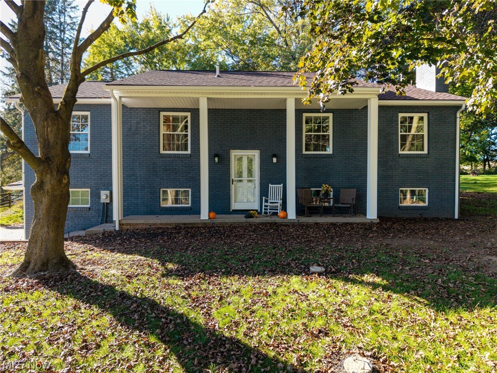 5520 Apple Ridge Circle