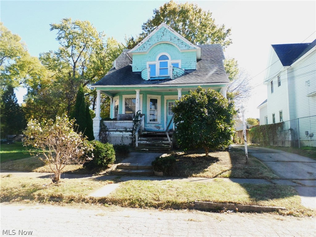 510 W 40th Street Property Photo 1