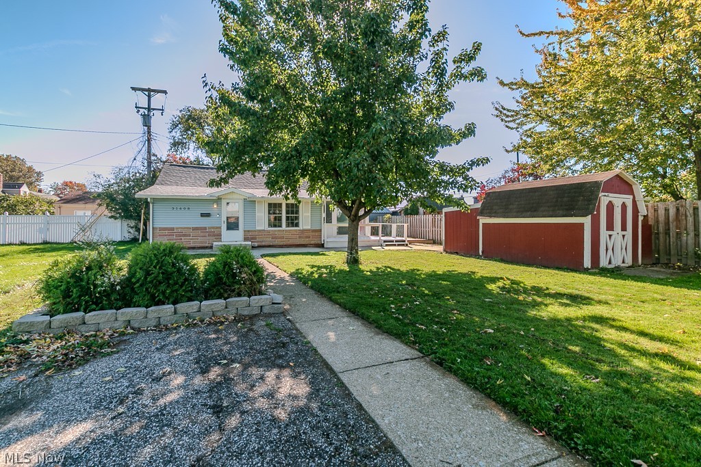 31608 Orchard Drive Property Photo 1