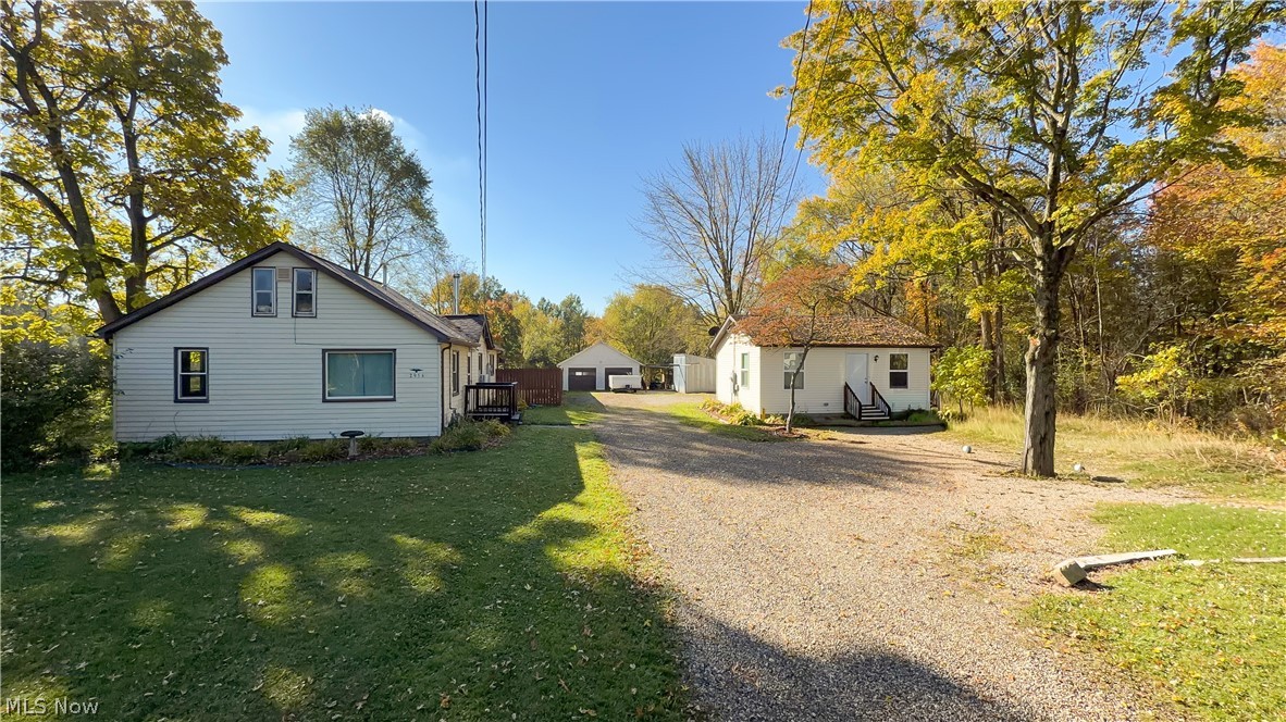 2950 Tallmadge Road Property Photo 1