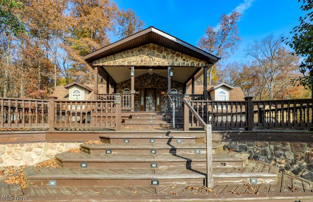 7561 Smalley Road Property Photo 1