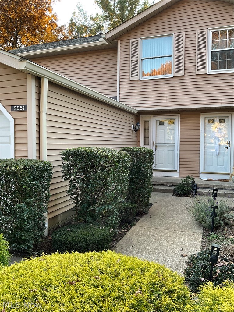 3851 Lake Run Boulevard Property Photo 1