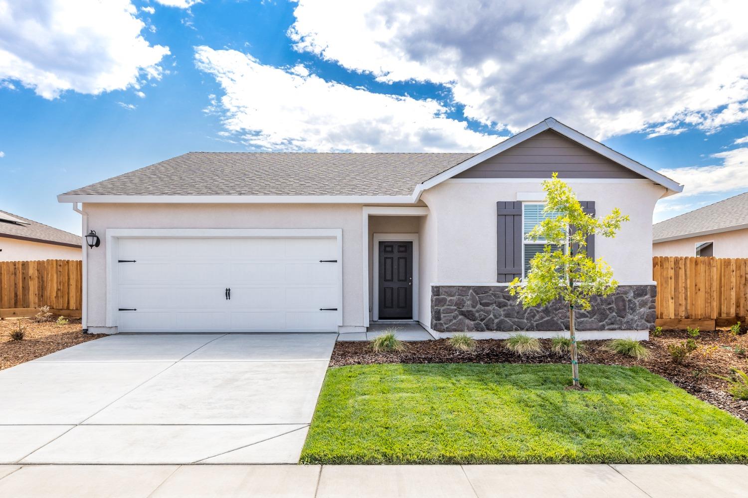 2163 Nicklaus Drive Property Photo
