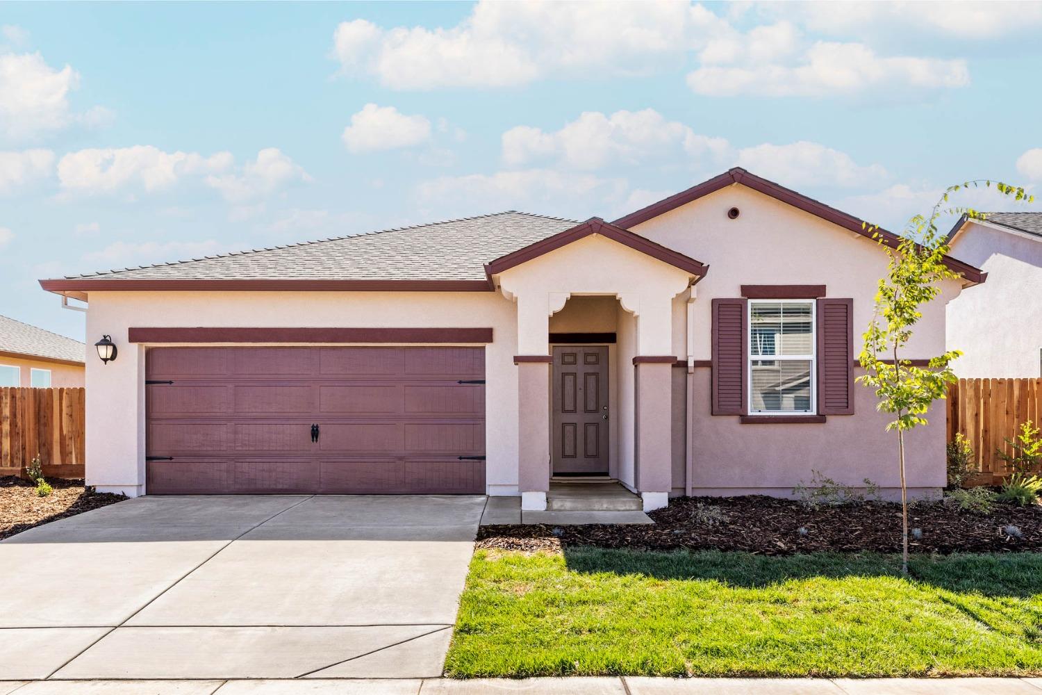 2214 Nicklaus Dr Property Photo
