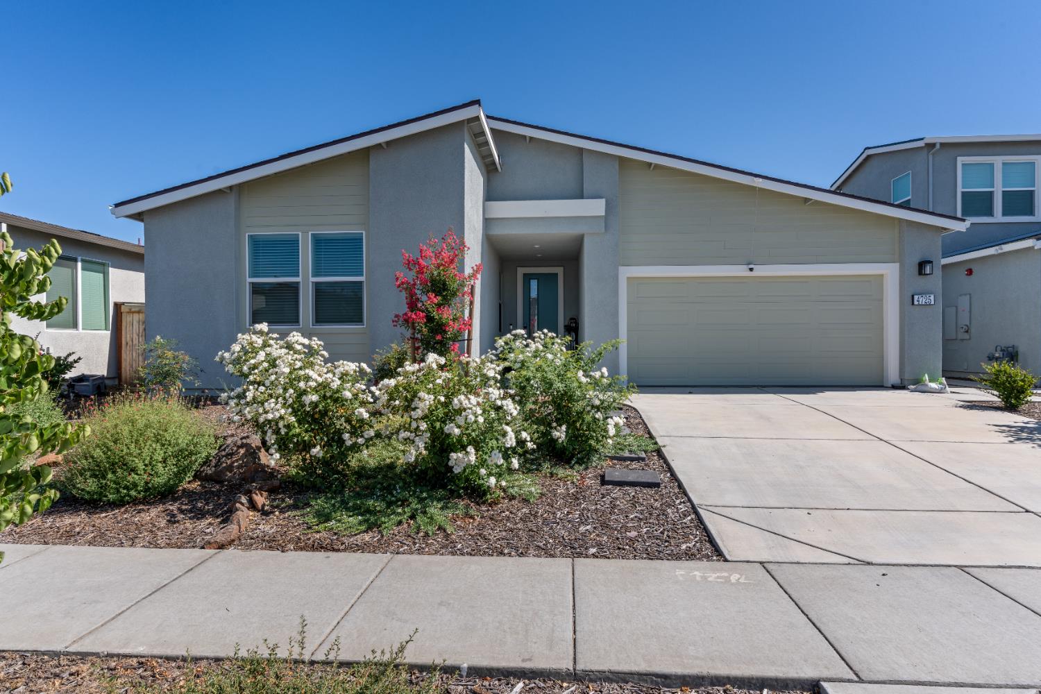 4725 Jubilee Court Property Photo 1