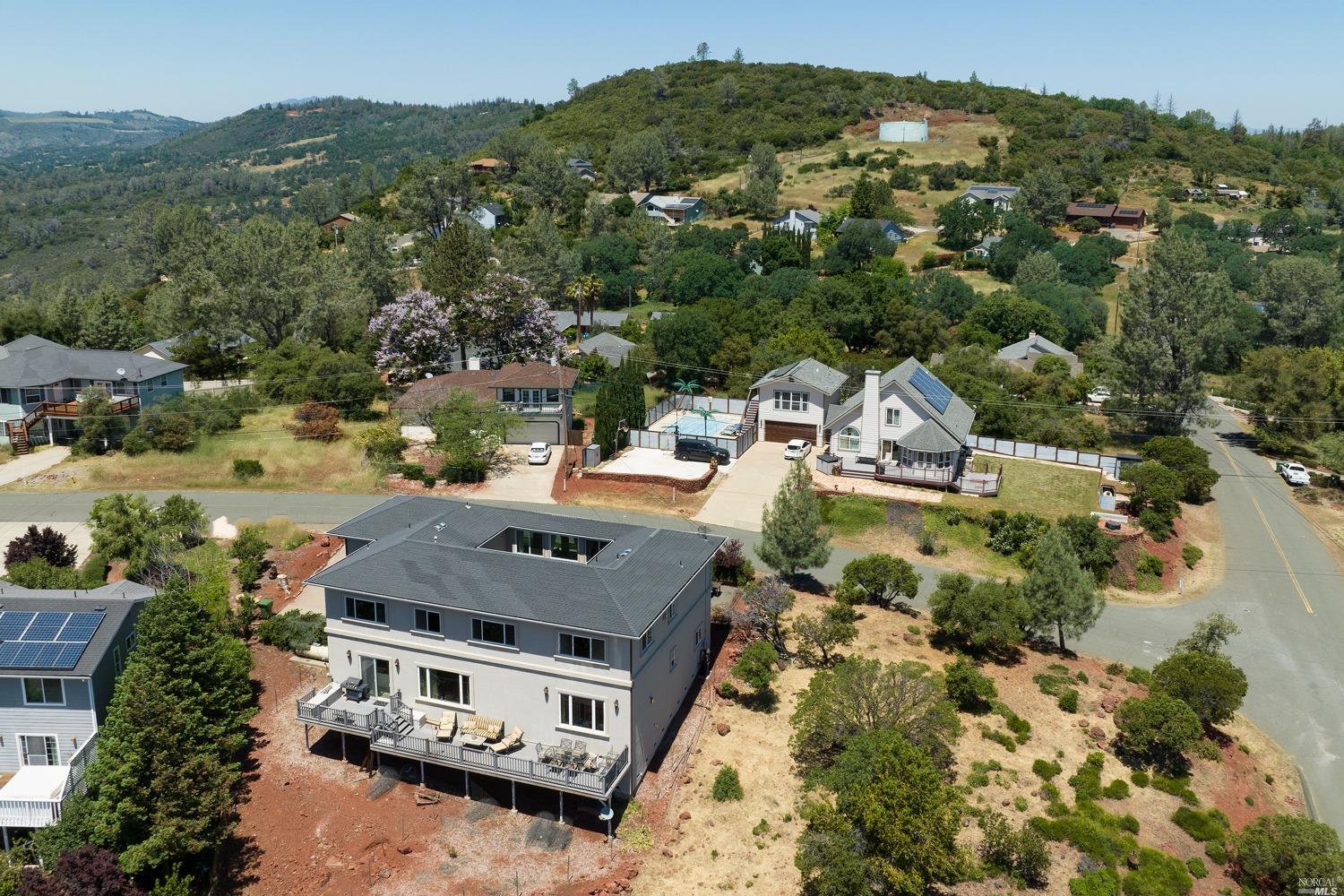 15893 Little Peak Rd Property Photo 44