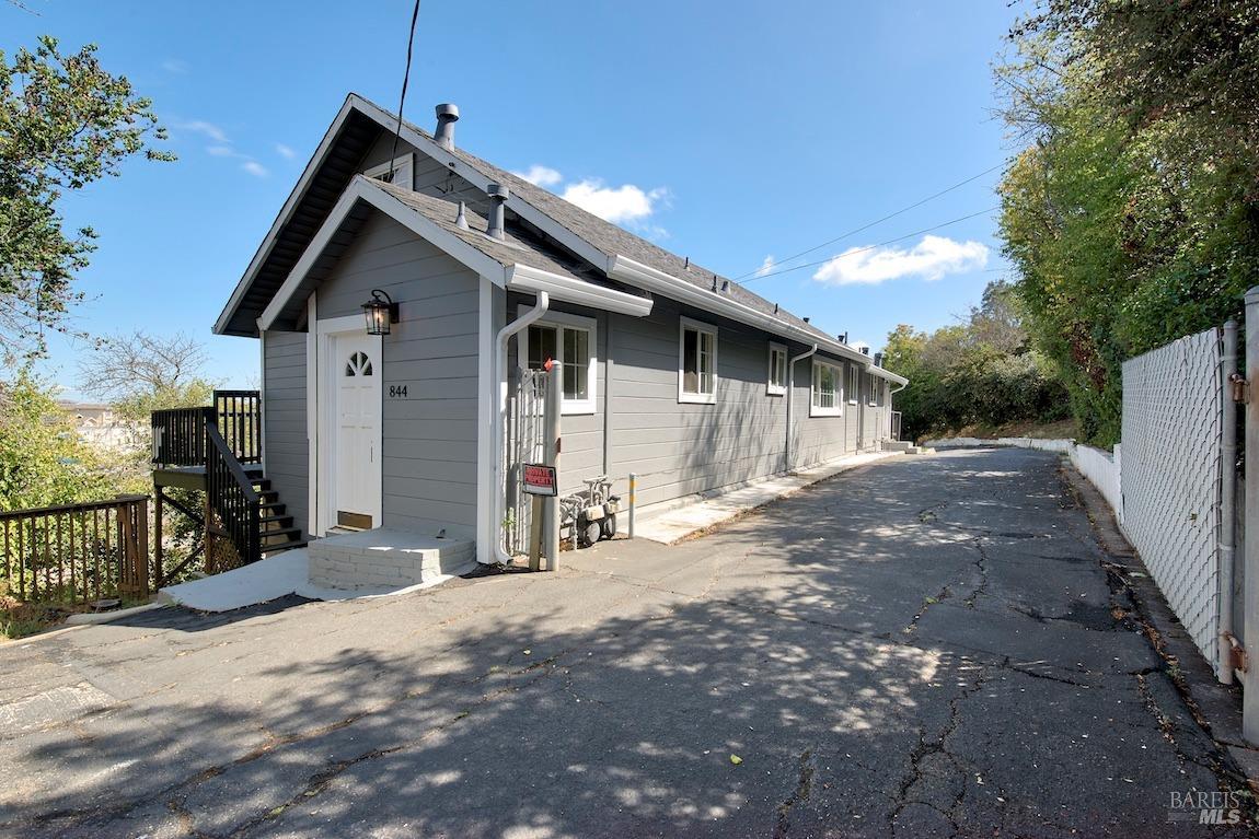 844 Meadowsweet Drive Property Photo