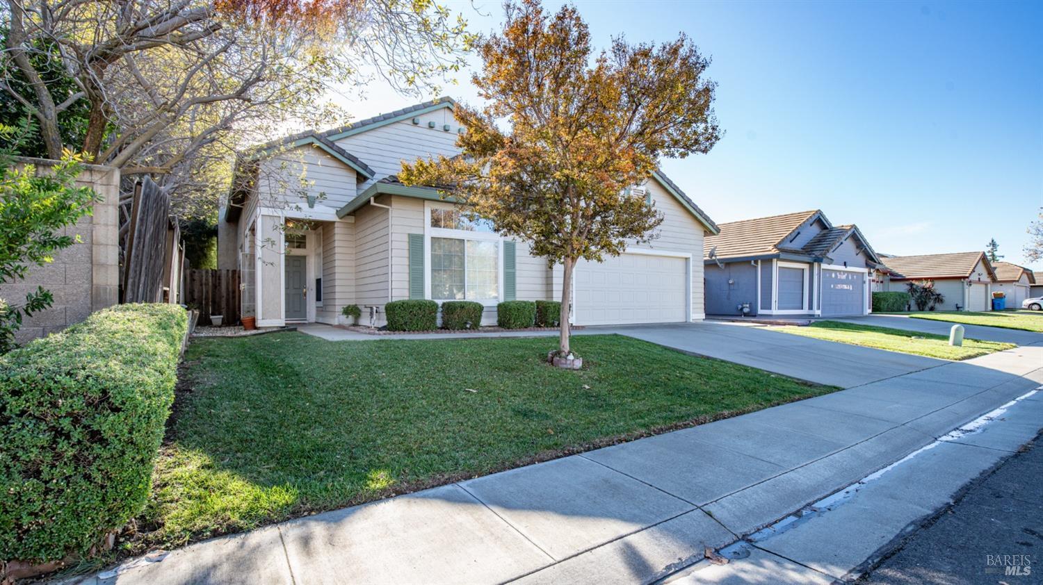 415 Schooner Ridge Drive Property Photo
