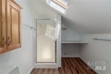 3216 Lakeshore Boulevard Property Photo 12
