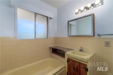 3216 Lakeshore Boulevard Property Photo 22