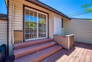 3216 Lakeshore Boulevard Property Photo 35