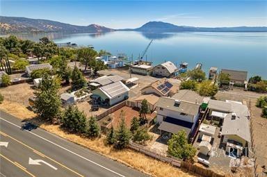 3216 Lakeshore Boulevard Property Photo 49