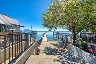 3216 Lakeshore Boulevard Property Photo 54