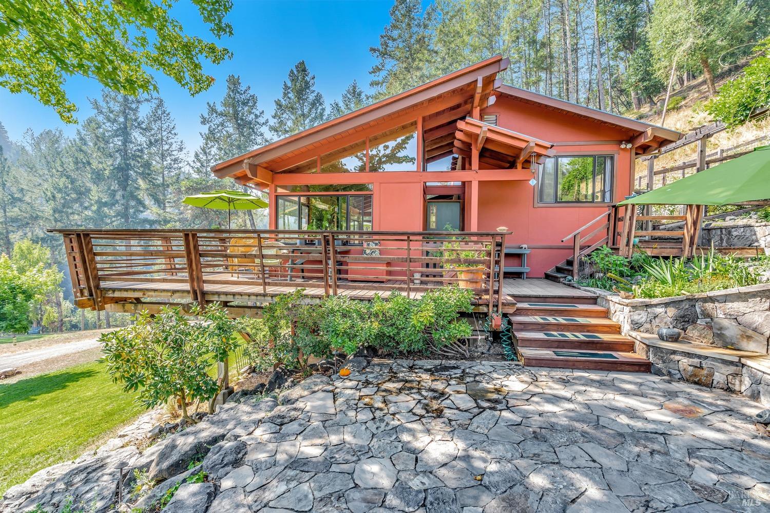625 Tzabaco Creek Road Property Photo