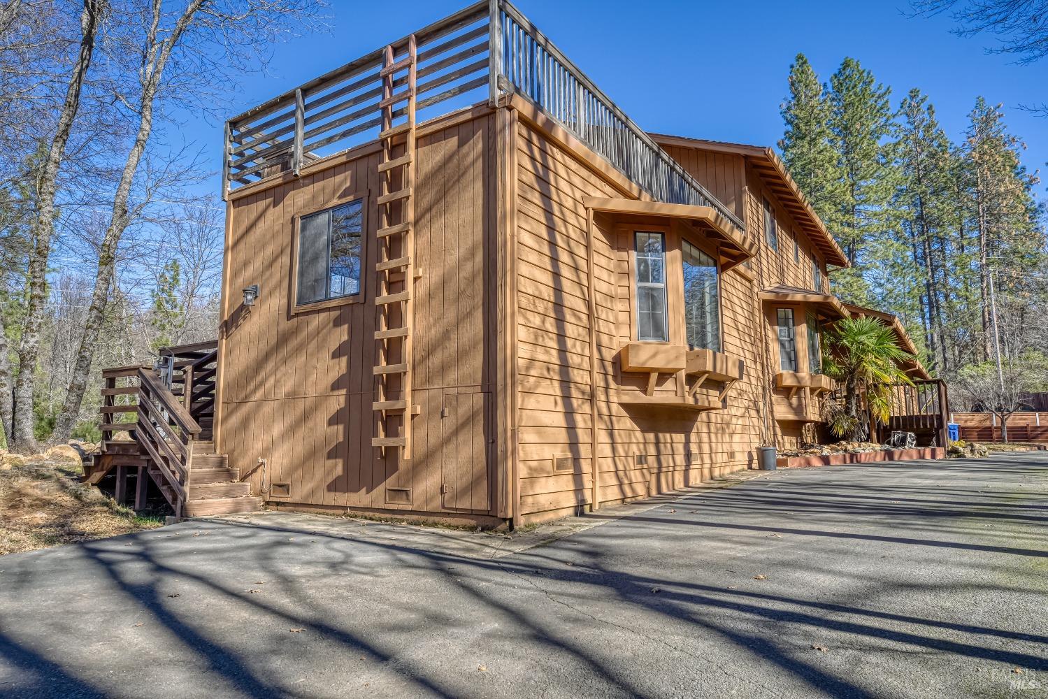 10512 Rosa Trail Property Photo 6
