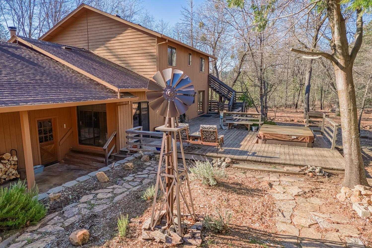 10512 Rosa Trail Property Photo 54