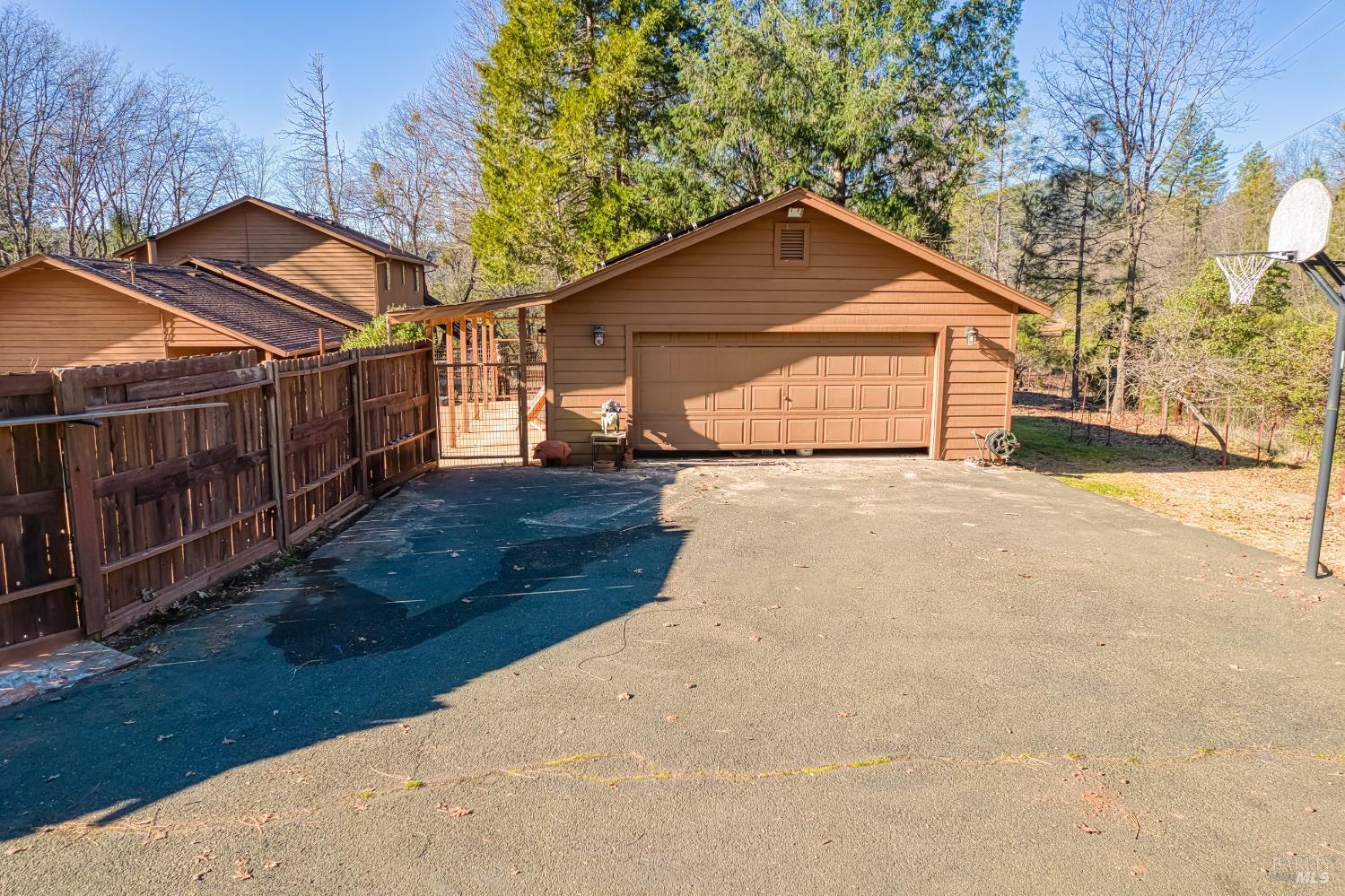 10512 Rosa Trail Property Photo 66