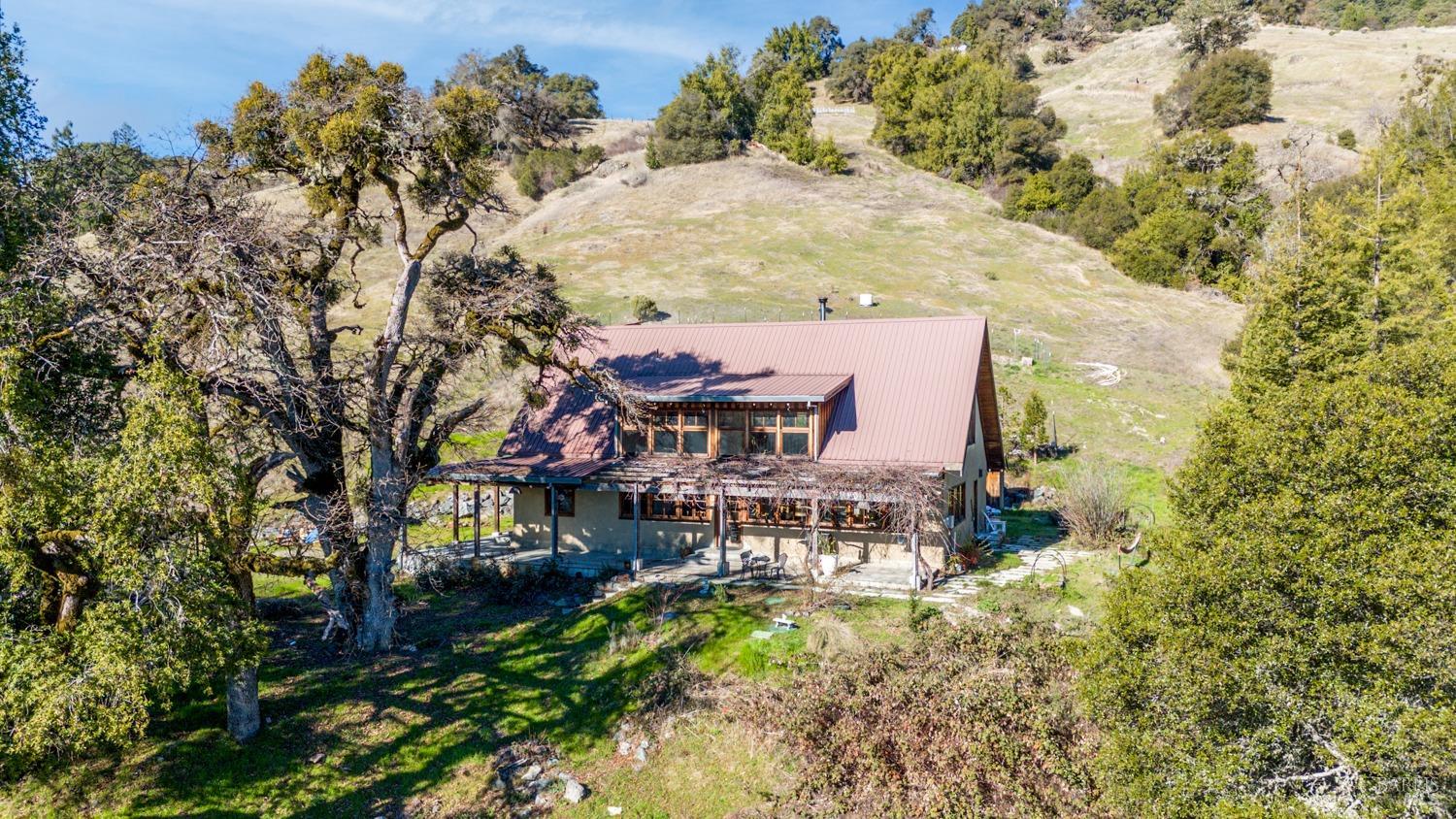 57450 Foster Creek Road Property Photo
