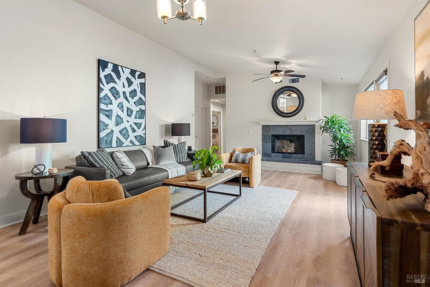 Occidental Real Estate Listings Main Image