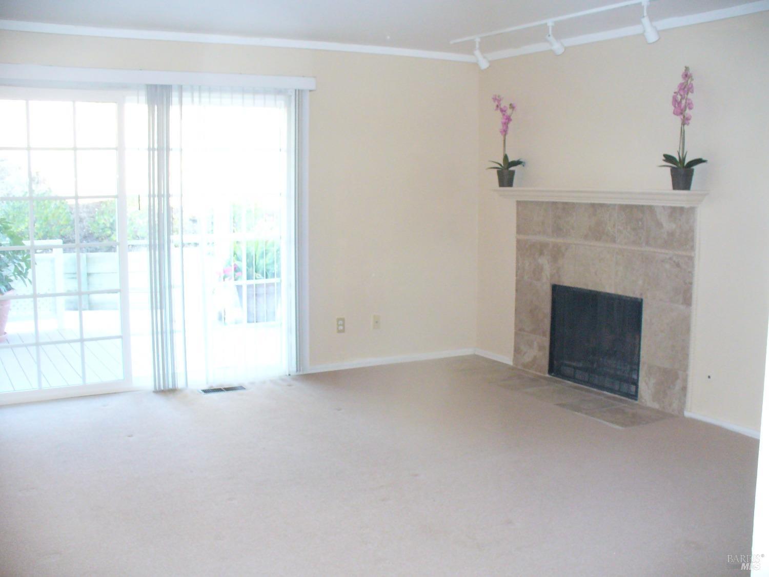 661 Santana Way A Property Photo
