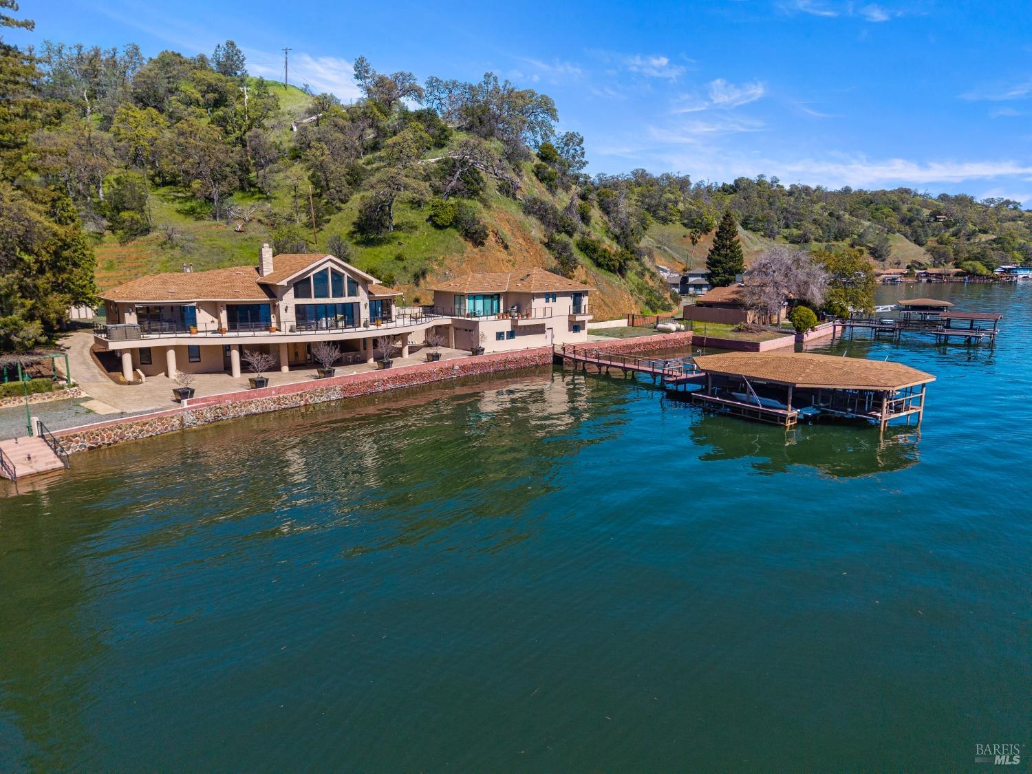 9910 Honeymoon Cove