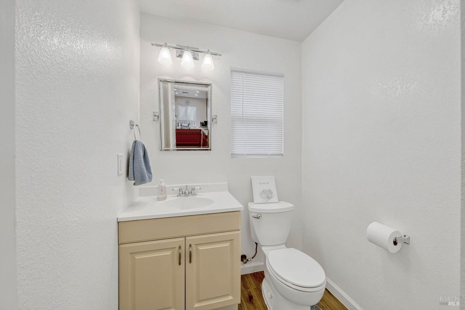 12888 1st St Property Photo 10