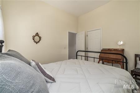 275 Armstrong St Property Photo 13