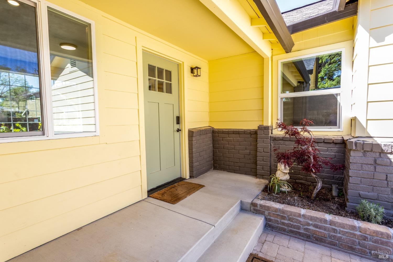 16 Adeline Way Property Photo 1