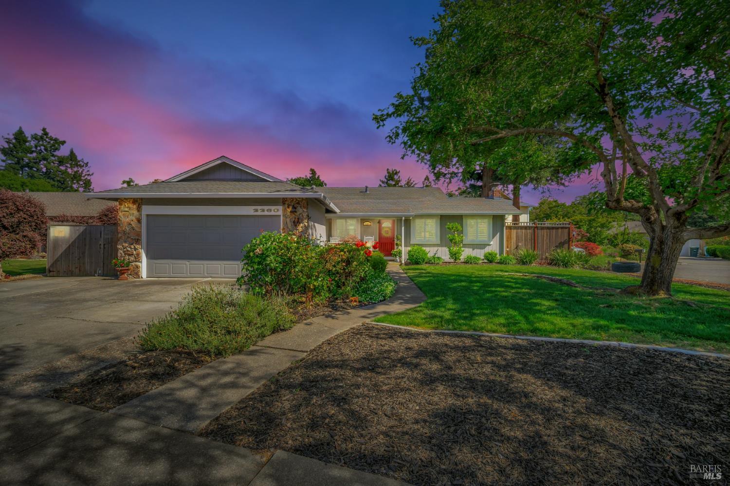 2260 Nightingale Drive