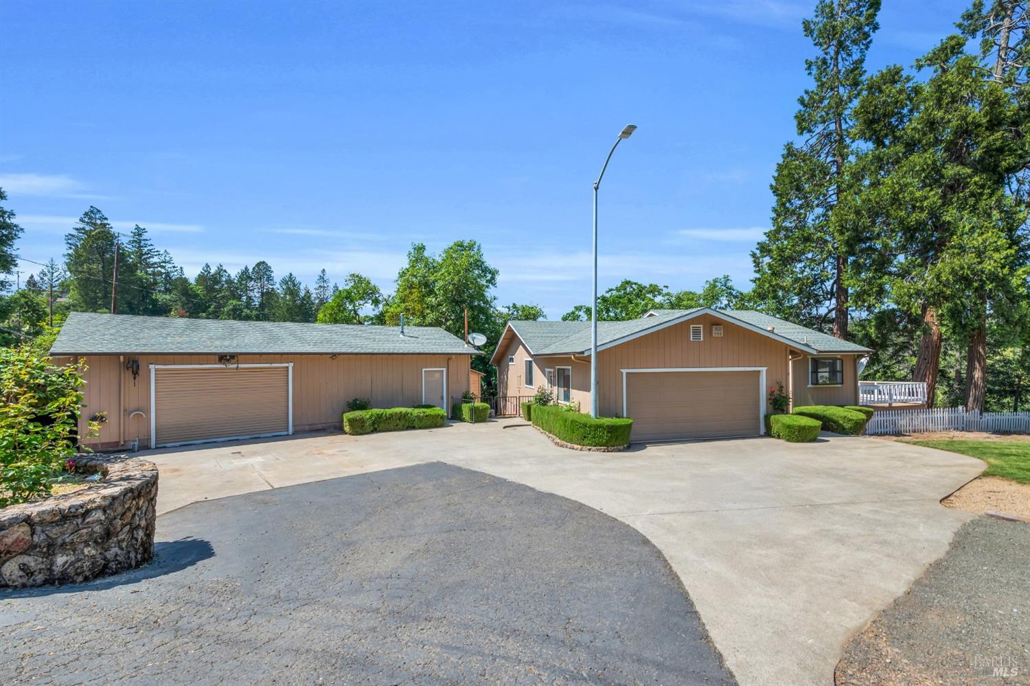 276 Brookside Drive Property Photo