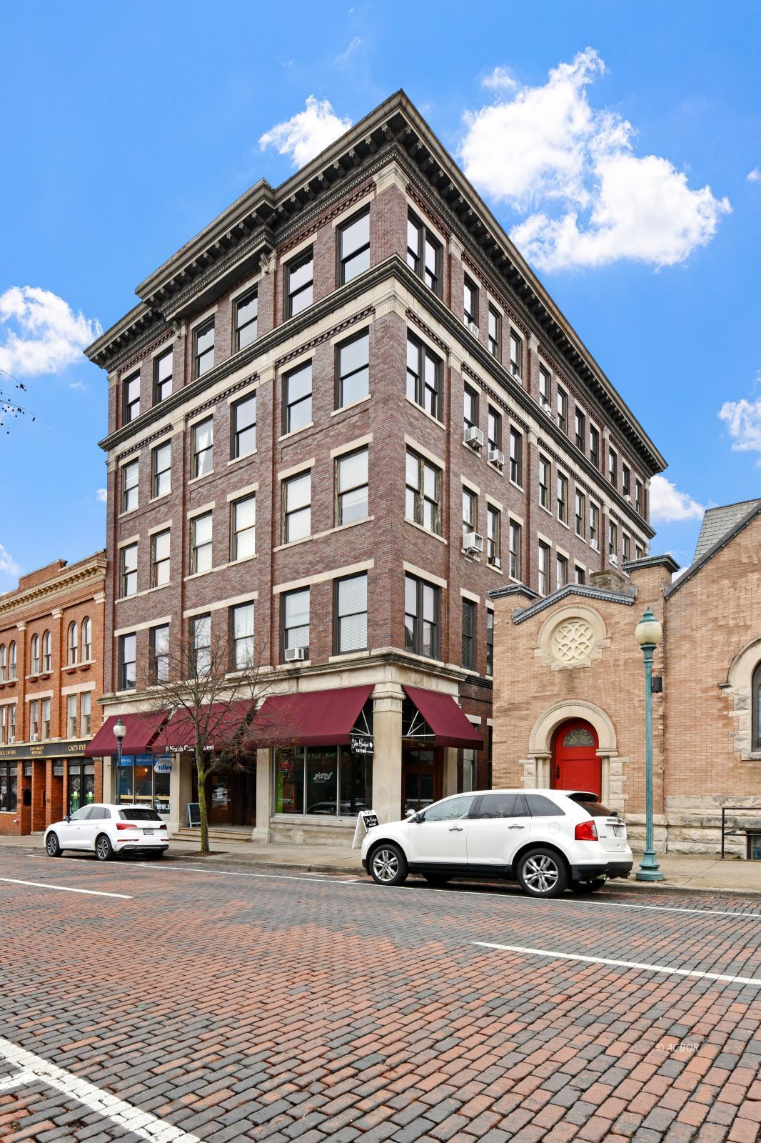 8 N Court Property Photo 45