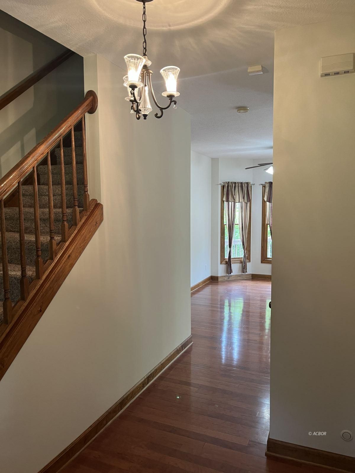 438 Hidden Hills Rd Property Photo 10