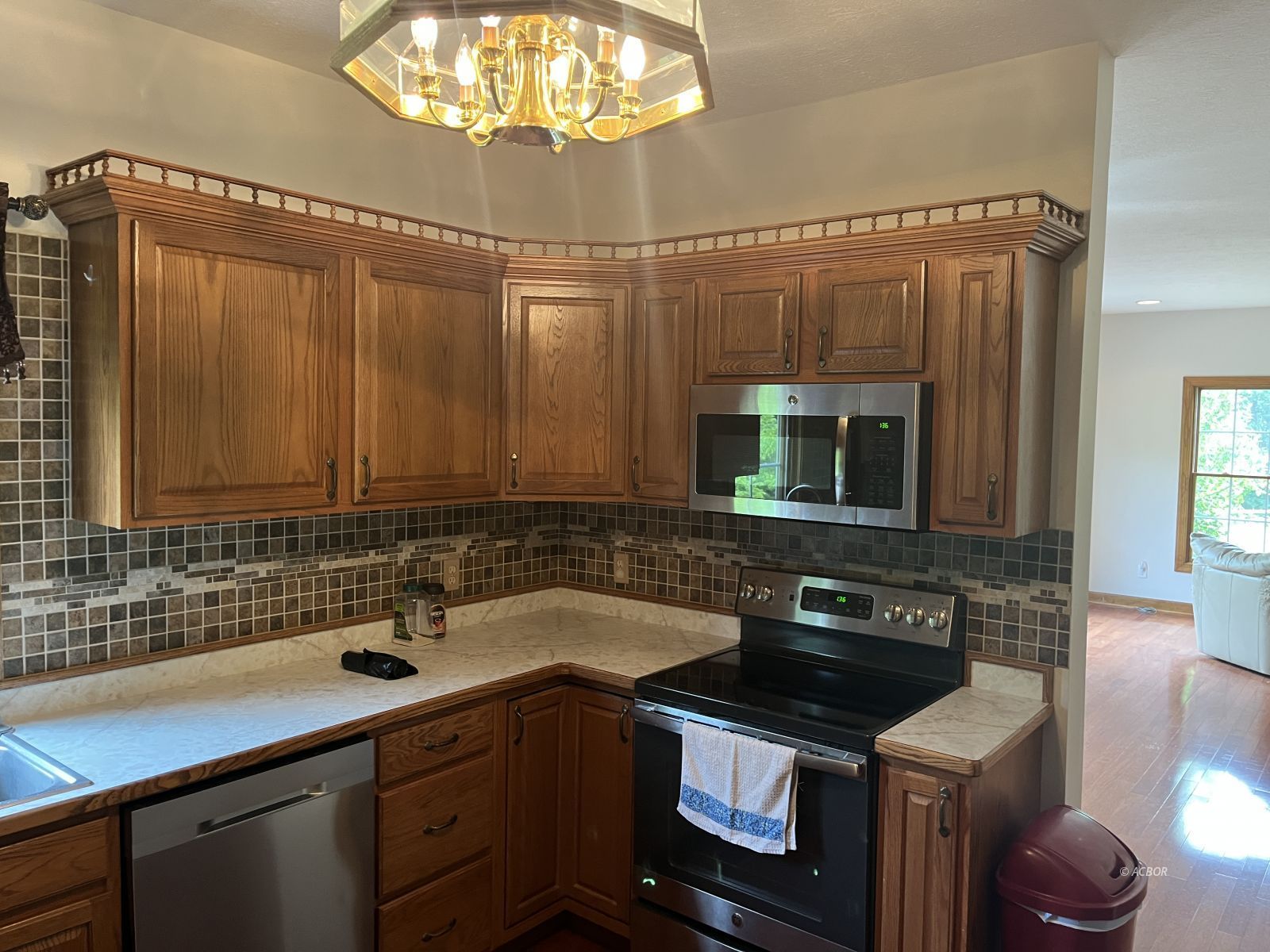 438 Hidden Hills Rd Property Photo 14