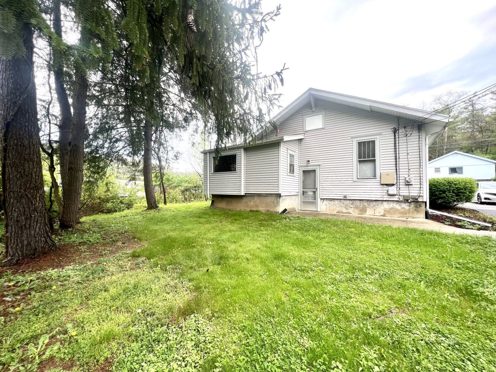 5 Pomeroy Rd Property Photo 11