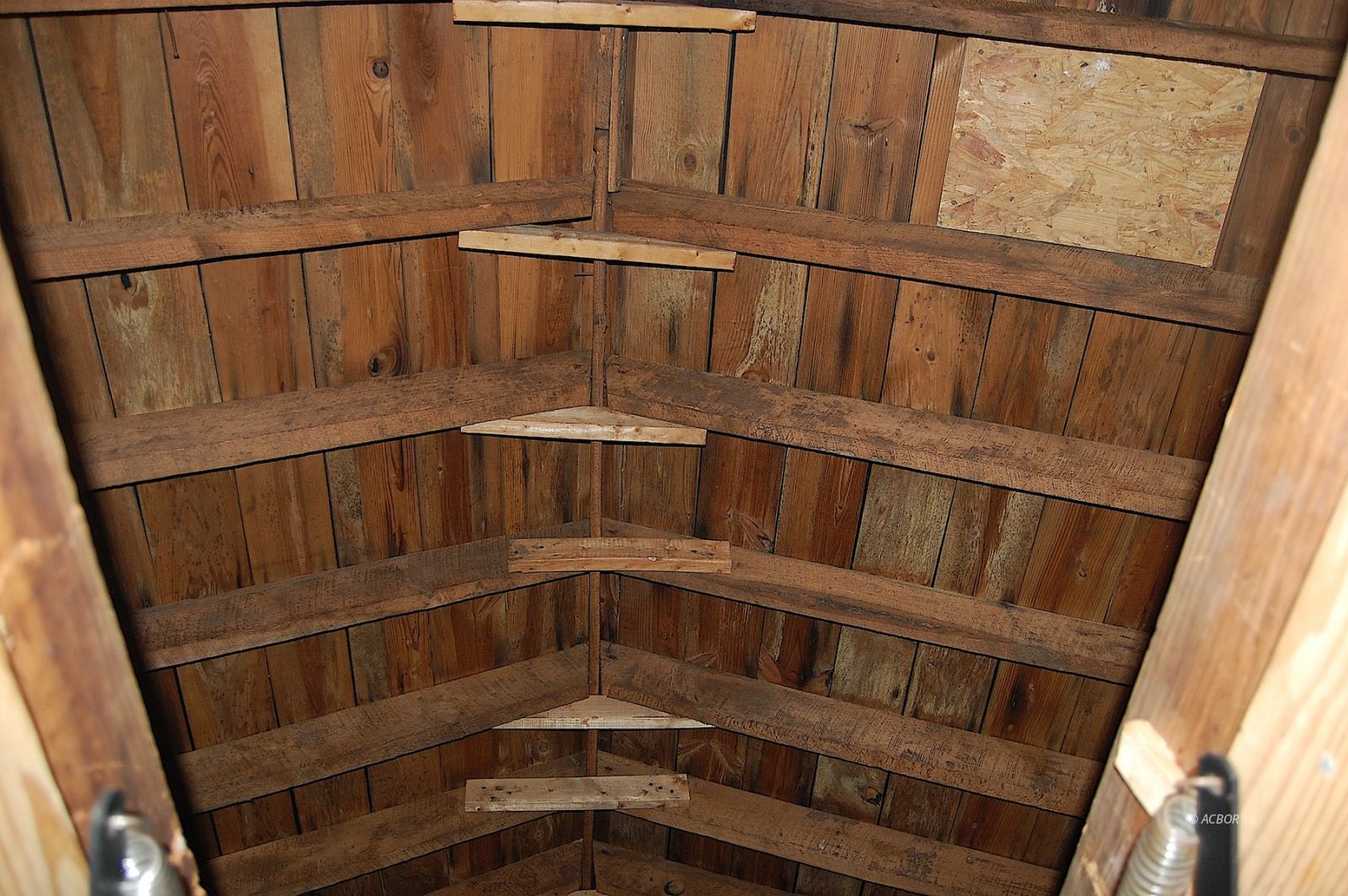 9662 State Route 217 Property Photo 5