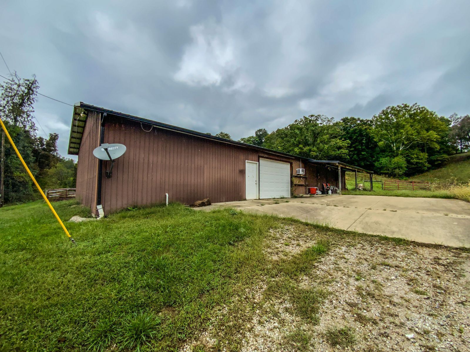 2568 Sheldon Cartro Rd Property Photo 4