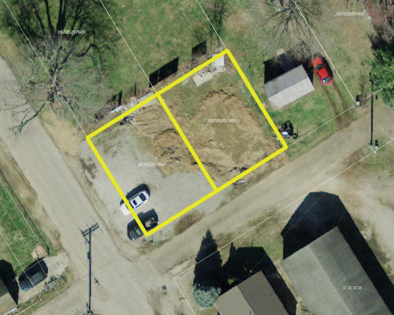 24 Smithers Avenue Property Photo 4