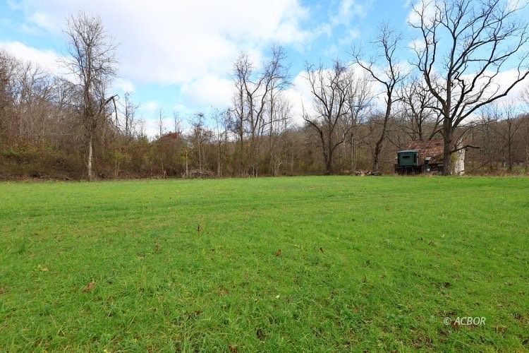 Van Zant Property Photo 8
